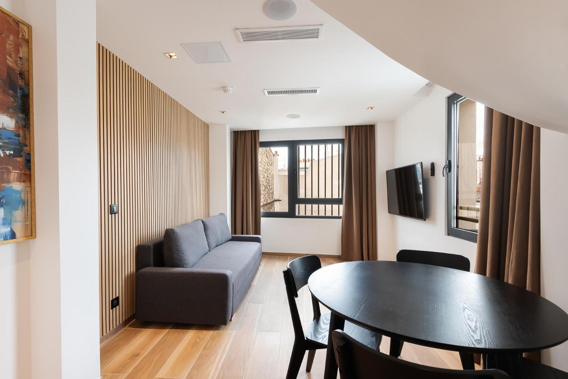 Les Suites Hcr Paris Exterior photo